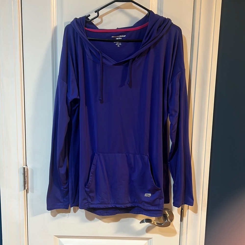Marika Platnum Performance Wear